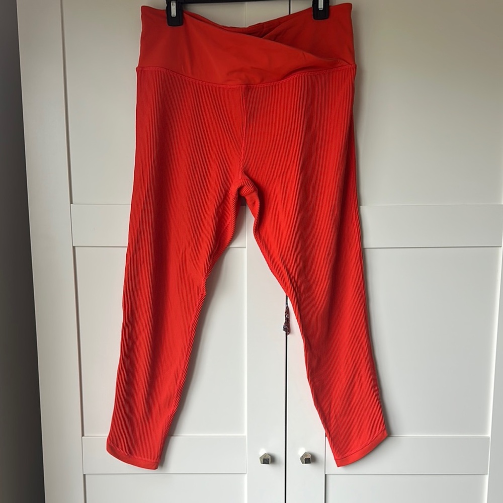 Athleta ribbed leggings